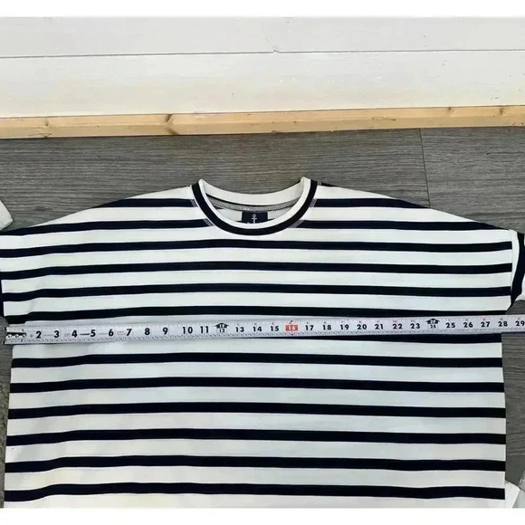 Toss Designs Small Nautical Blue & White Striped 3/4 Sleeve High-Low Sweater - Picture 10 of 10